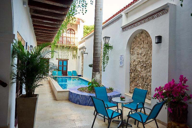 Cartagena Legends Hotel Exterior photo